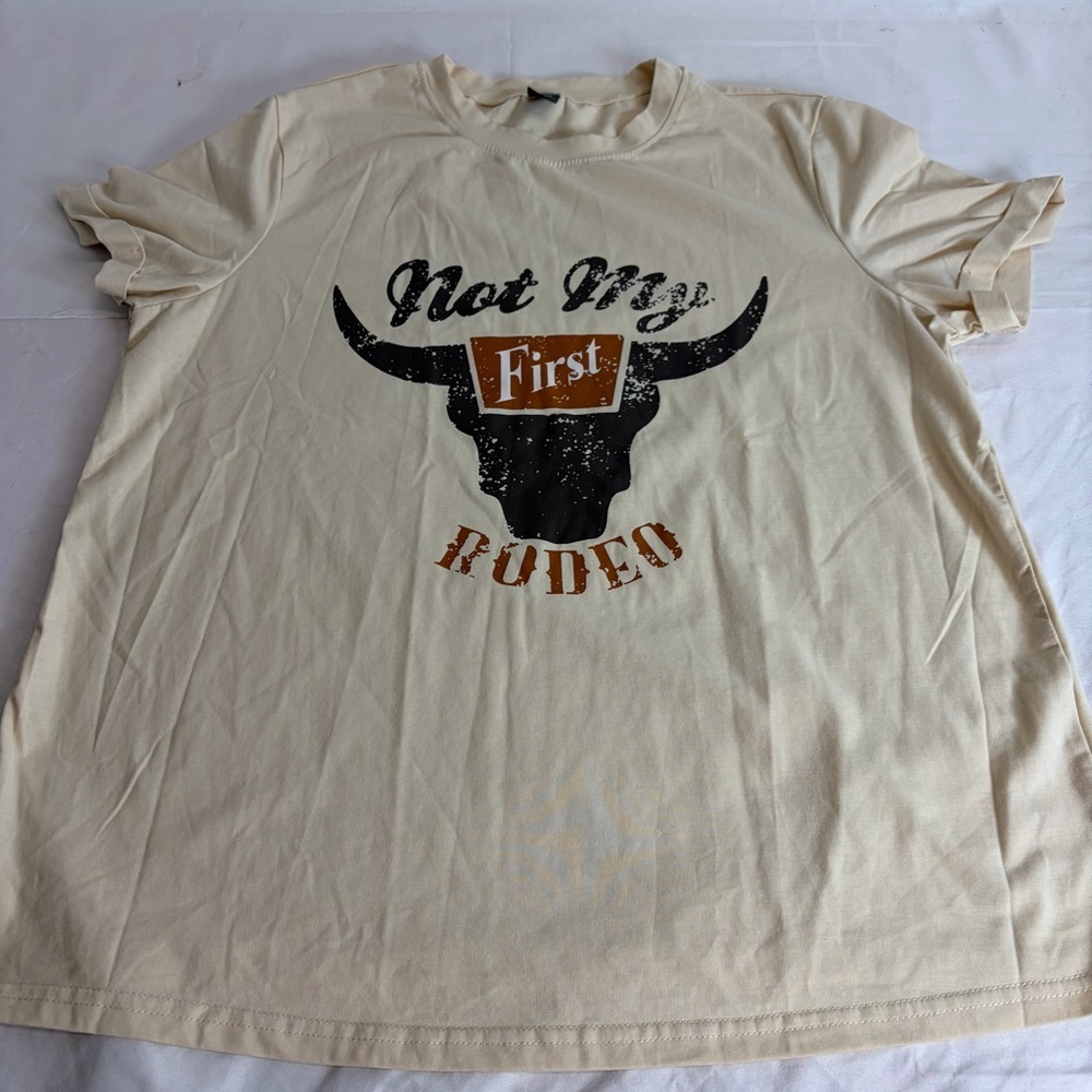 Emery Rose “Not My First Rodeo” Western Graphic Tee Medium - Picture 2 of 6